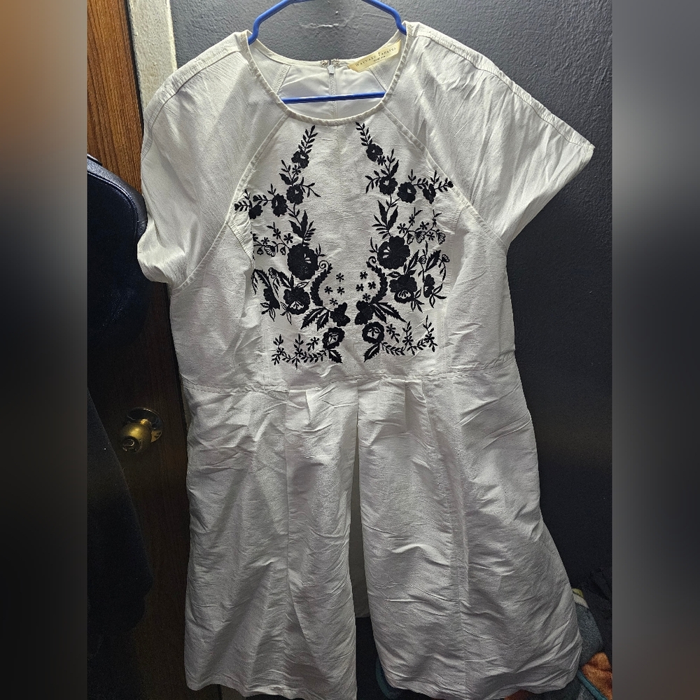 Beautiful White Dress With Black Embroidery